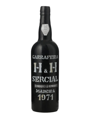 1971 Henriques & Henriques Garrafeira Sercial Madeira 750ml