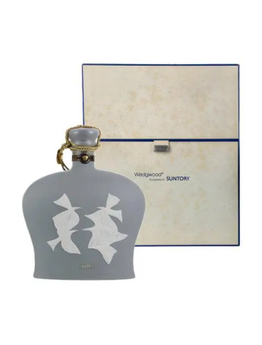 Suntory Wedgwood Decanter Blended Whisky