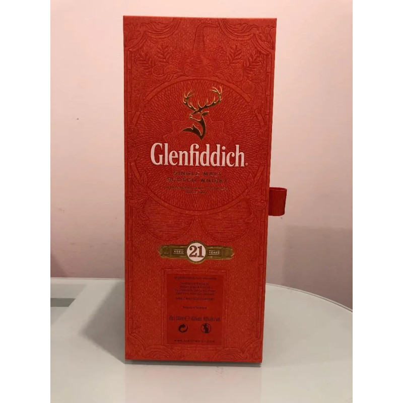 Glenfiddich 21 Year Old Gran Reserva Scotch Whisky 700mL