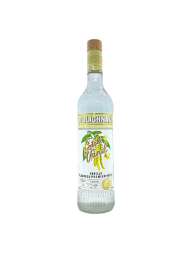 Stolichnaya Vanil Vodka 700mL