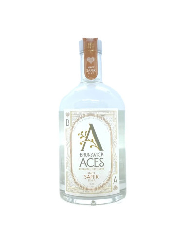 Brunswick Aces Hearts Sapiir 700mL