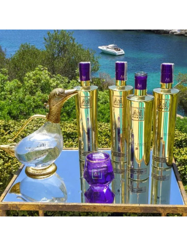 Au Vodka Black Grape 700mL