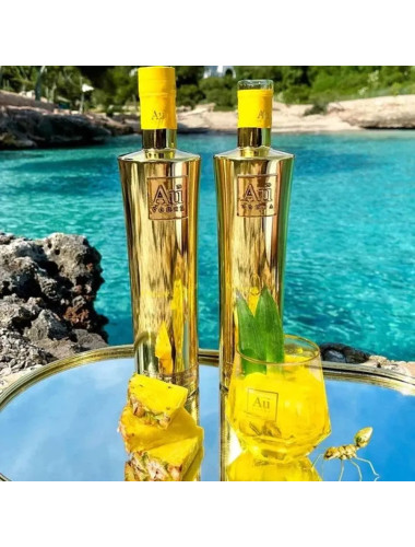 Au Vodka Pineapple Crush 700mL