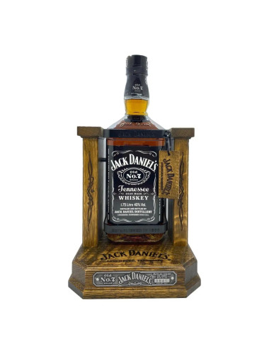 Jack Daniel's Old No. 7 Tennessee Whiskey & Oak Barrel Cradle 1.75L