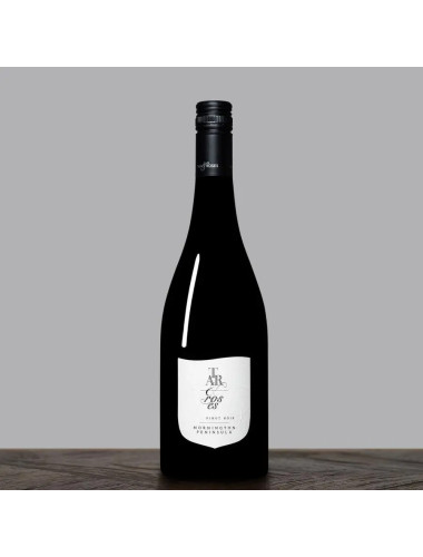 Tar & Roses Pinot Noir 750ml