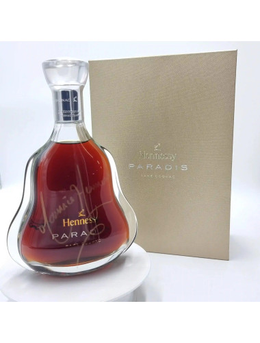 Hennessy Paradis Cognac Gift Box Bottle 700ml Signed by Maurice Hennessy