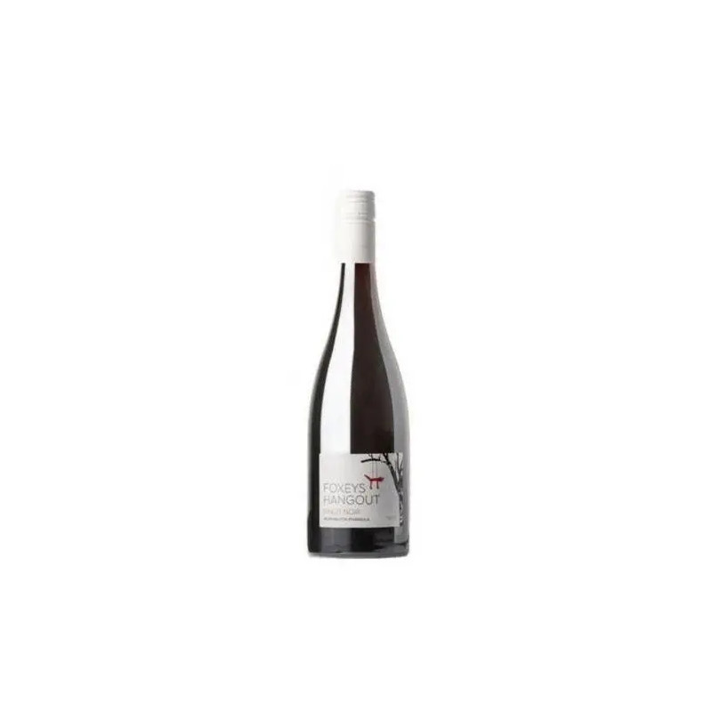 Foxeys Hangout Pinot Noir 2025