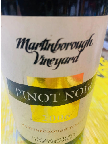 Martinborough Terrace Pinot 2004