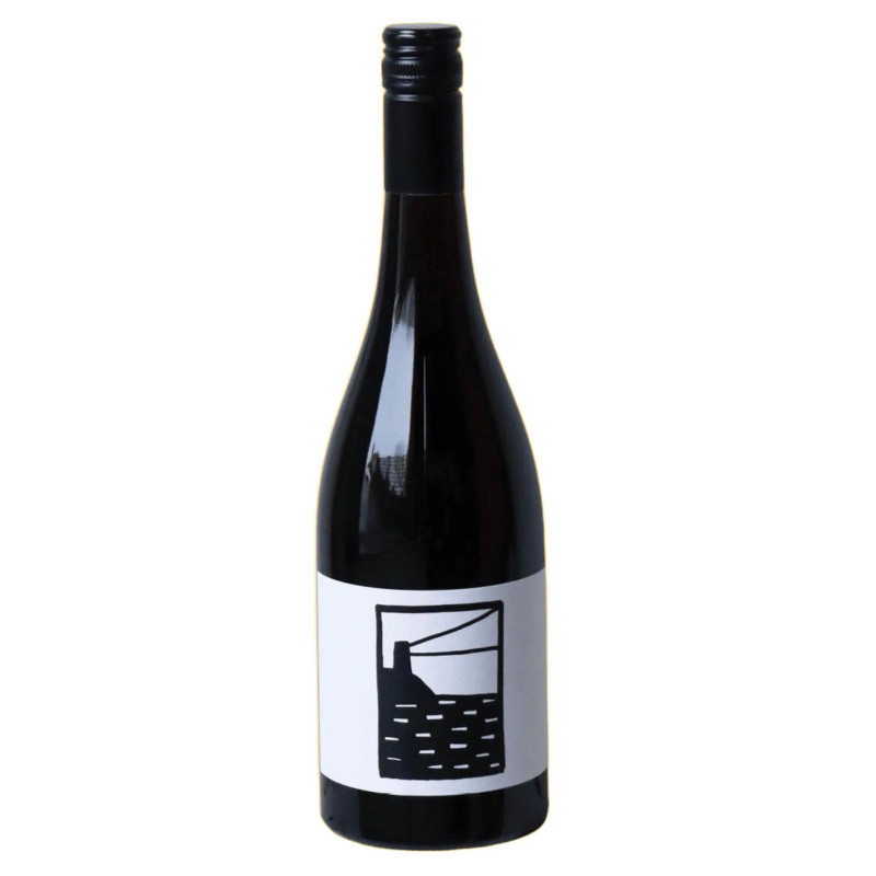 Sonnen Tasmanian Pinot Noir 2024