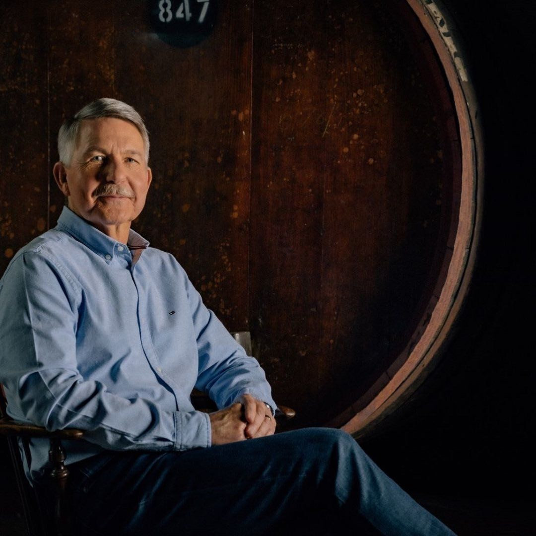HATCH Wines logo