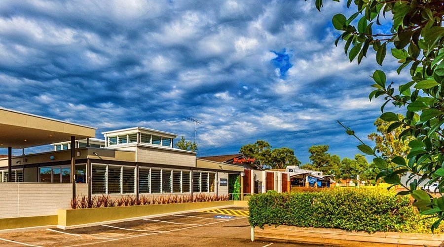Plumpton Hotel